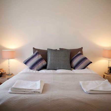 Beautiful One Bedroom Apartment Walking Distance To Paddington And Hyde Park London Bagian luar foto