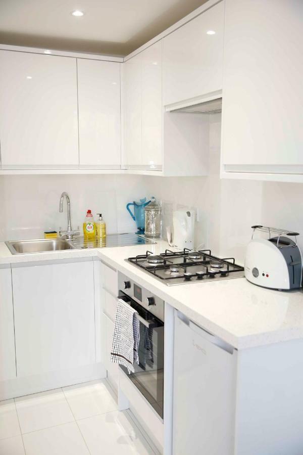 Beautiful One Bedroom Apartment Walking Distance To Paddington And Hyde Park London Bagian luar foto